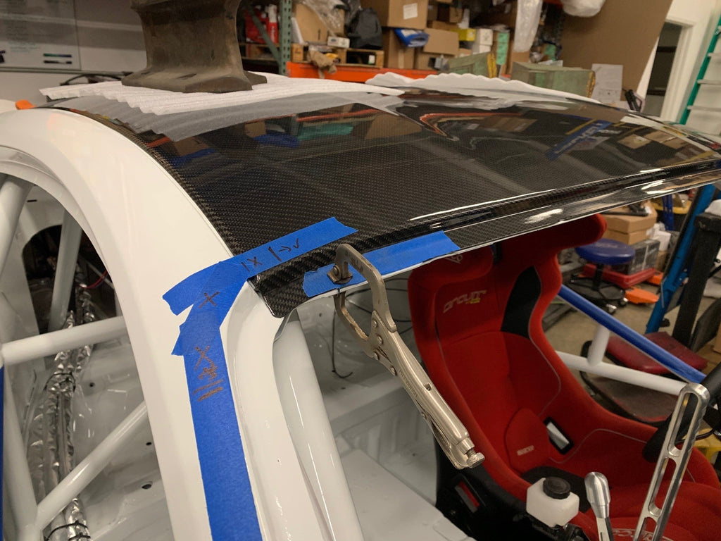 2015-2024 Ford Mustang Dry Carbon Roof Replacement