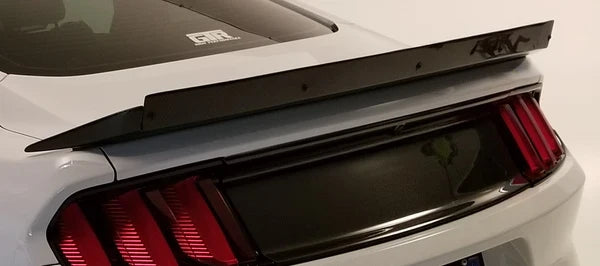 2015 - 2023 MUSTANG CARBON FIBER TRACK PACK STYLE SPOILER WITH ADJUSTABLE WICKER BILL
