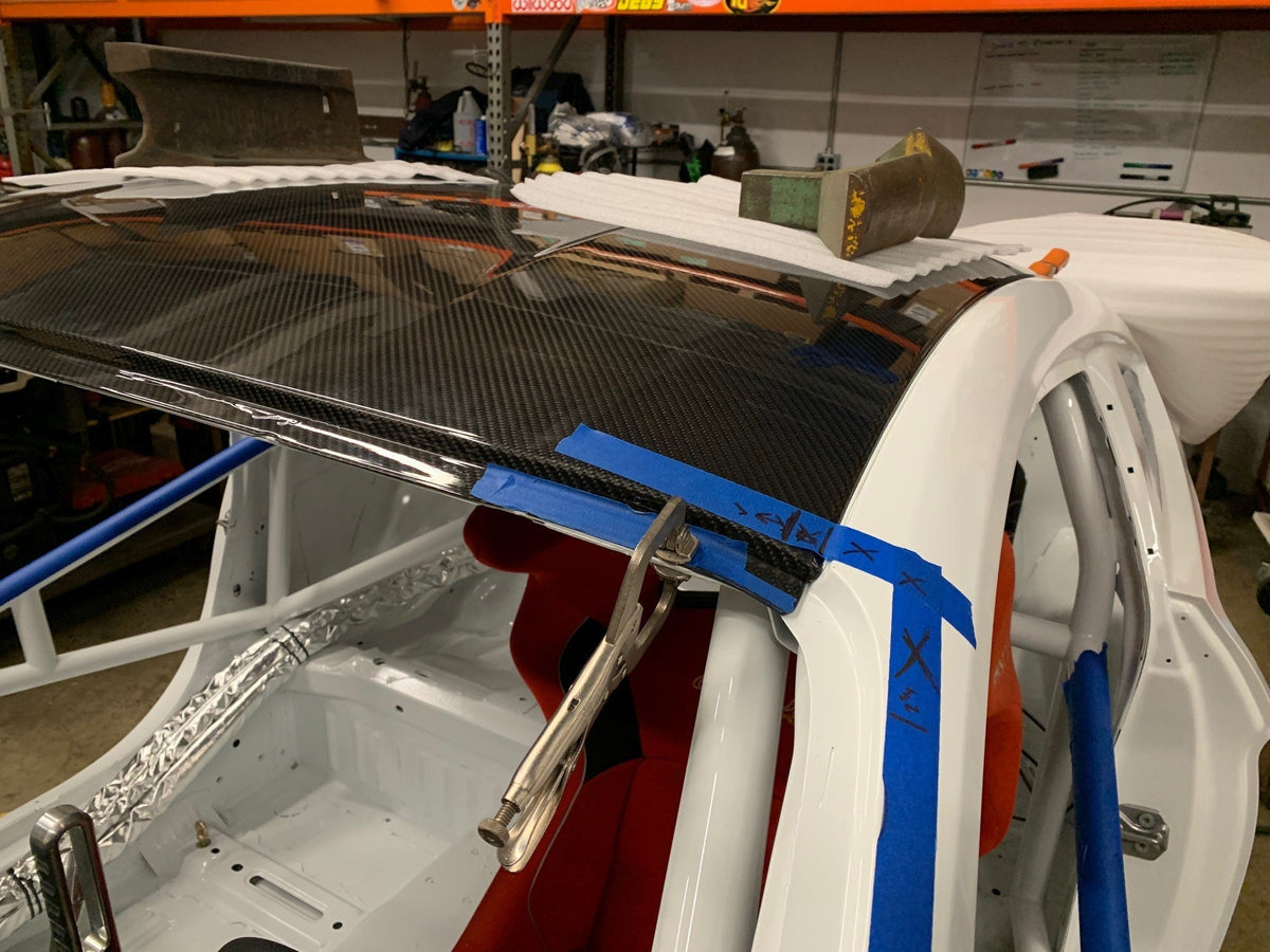 2015-2024 Ford Mustang Dry Carbon Roof Replacement