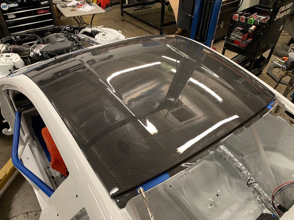 2015-2024 Ford Mustang Dry Carbon Roof Replacement