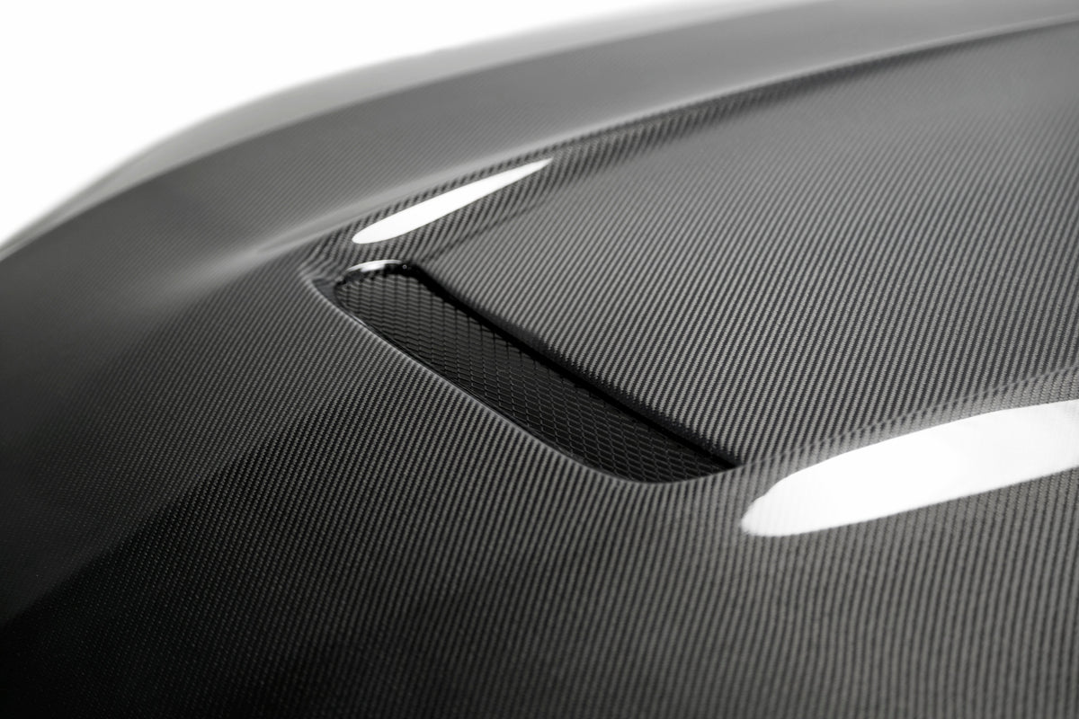 2018-2023 FORD MUSTANG TYPE-GR DOUBLE SIDED CARBON FIBER HOOD