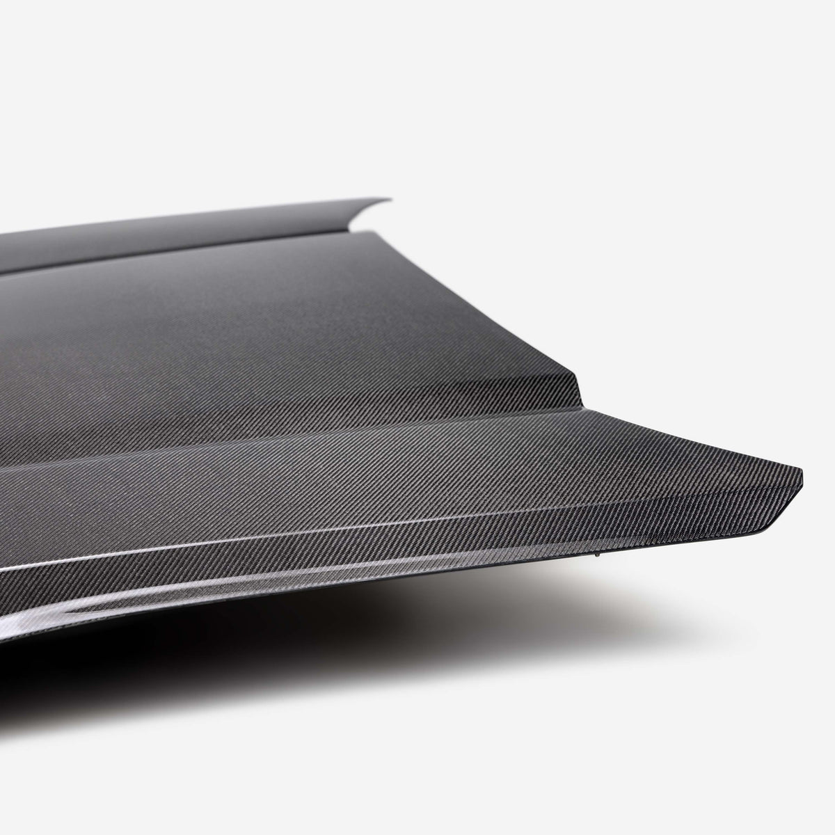 2024 FORD MUSTANG TYPE-OE DOUBLE-SIDED CARBON FIBER HOOD