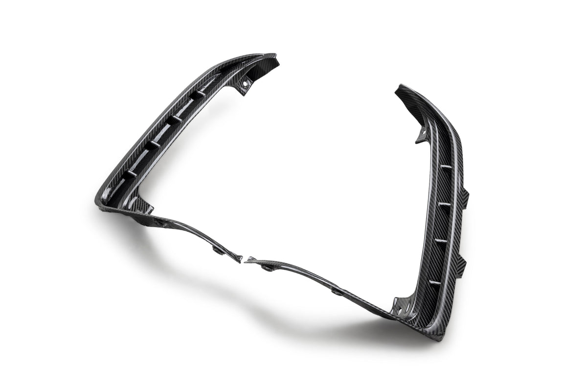 2021-2023 RAM TRX TYPE-OE CARBON FIBER TAIL LIGHT SURROUNDS (PAIR)