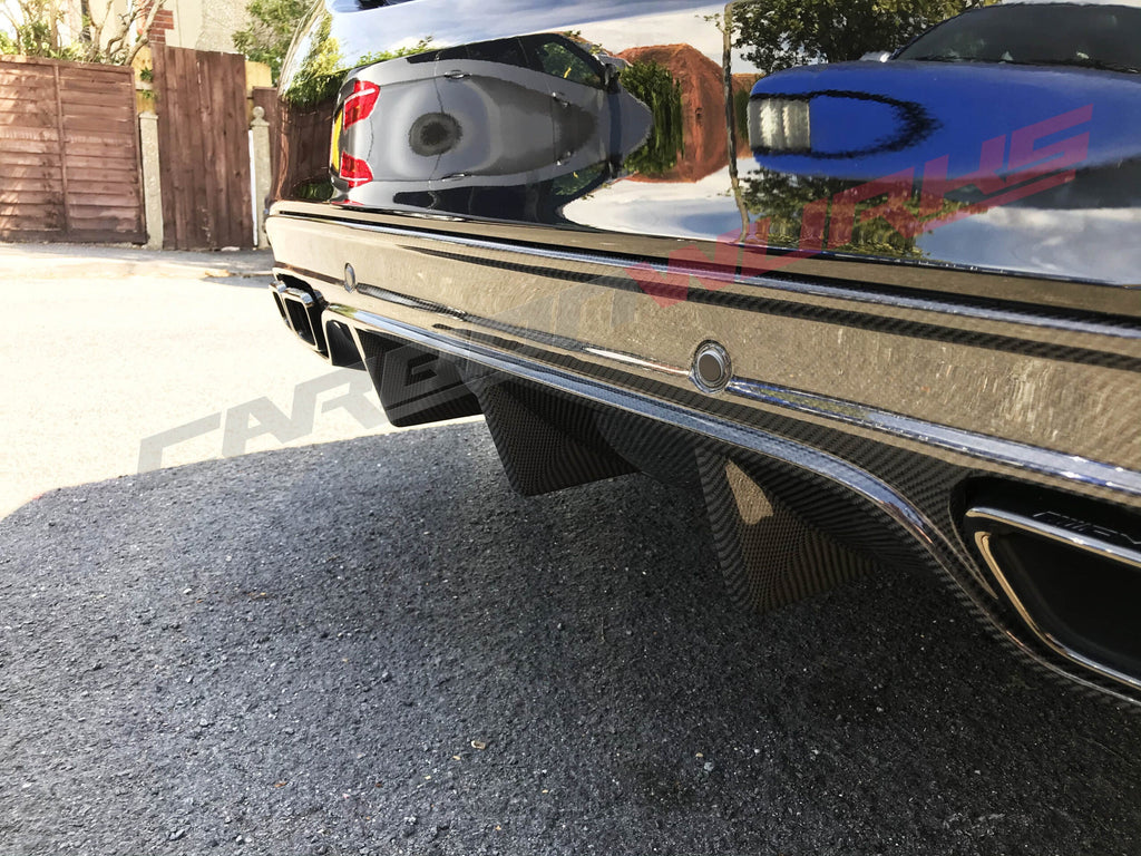 MERCEDES C63 SALOON & ESTATE CARBON FIBRE REAR DIFFUSER