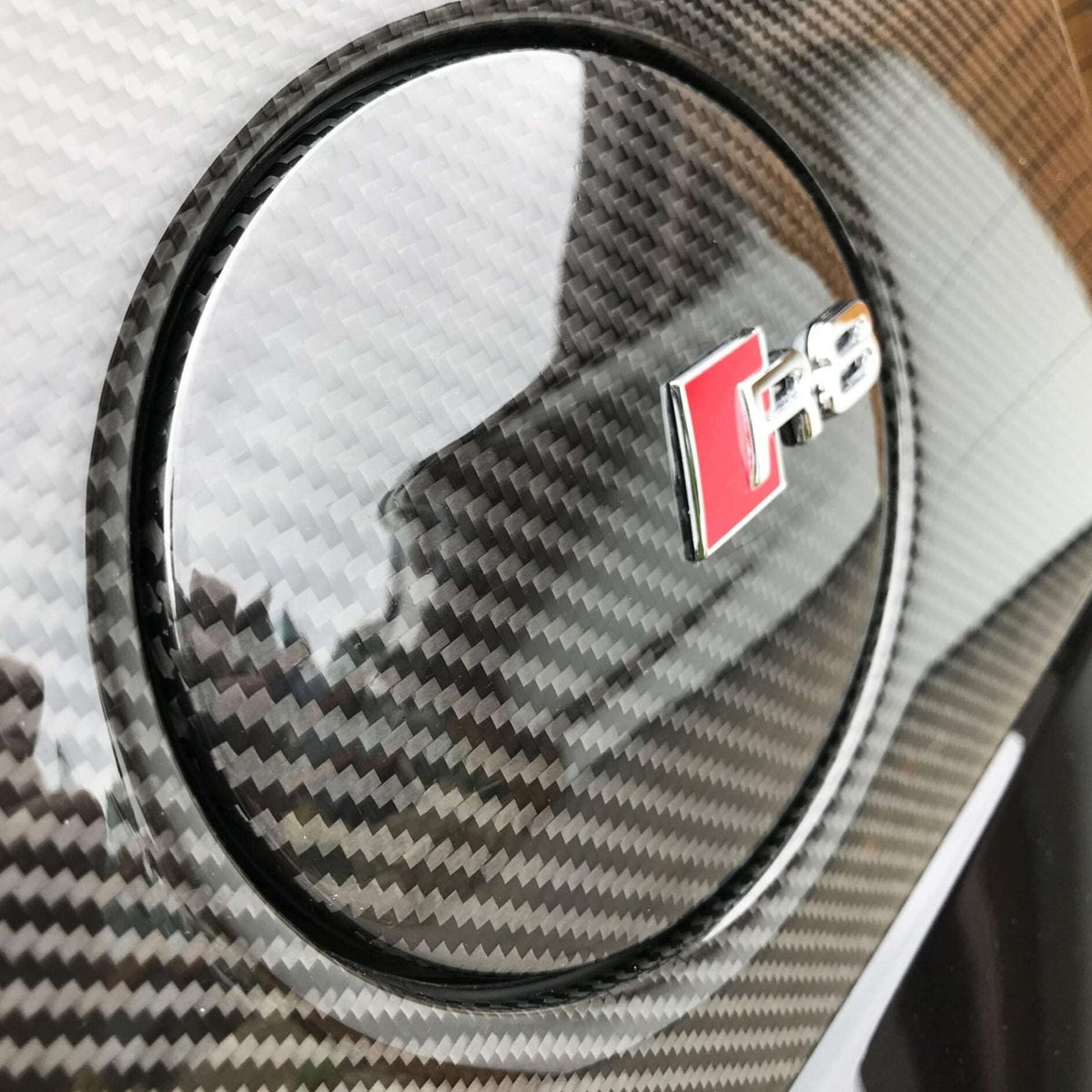 FUEL CAP CARBON FIBER / FITS AUDI R8 4S COUPE