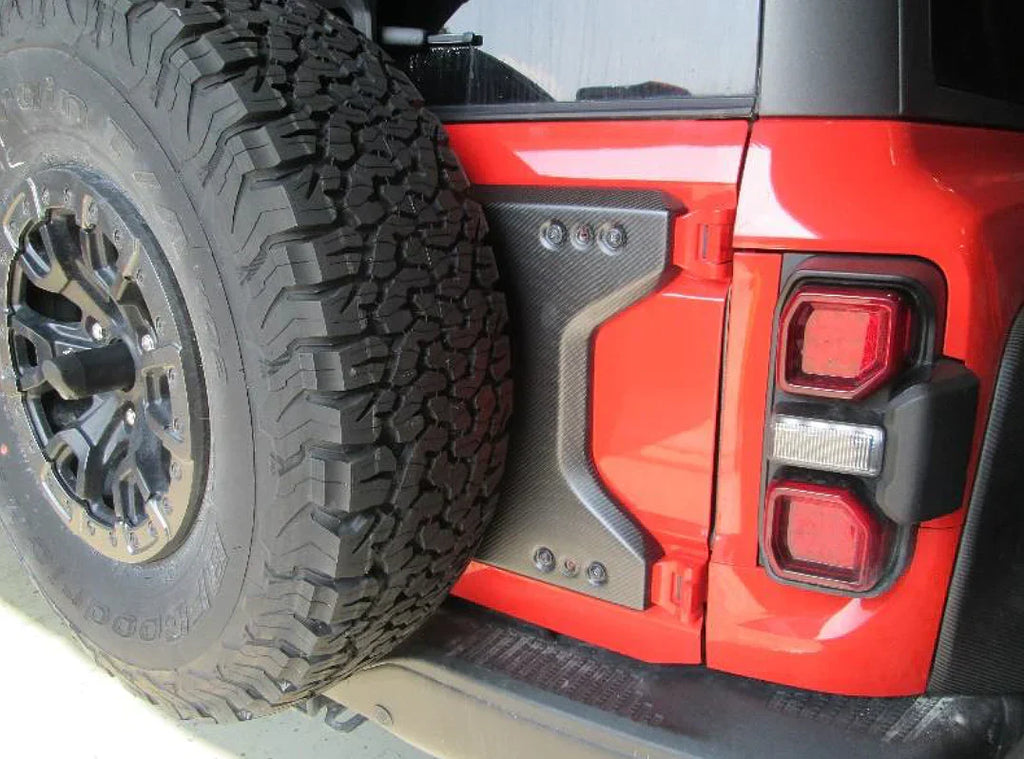 2022 - 2024 Ford Bronco Raptor Carbon Fiber Tailgate Applique - Matte