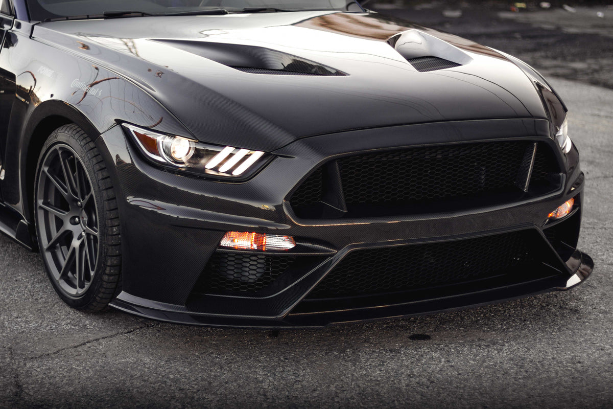 2015 - 2017 Mustang Double-Sided Carbon Fiber Type-TT (FORD GT Style) Hood