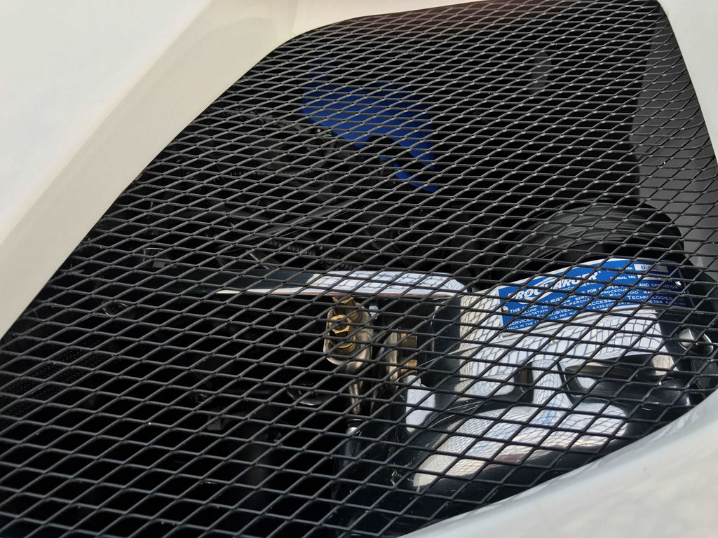 2015 - 2017 Mustang Double-Sided Carbon Fiber Type-TT (FORD GT Style) Hood