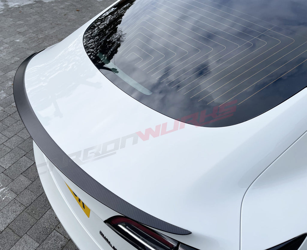 TESLA MODEL 3 CARBON FIBRE PERFORMANCE STYLE BOOT SPOILER